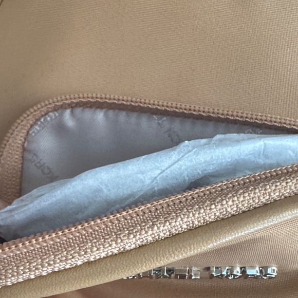 Michael Kors Khai North/South Pocket Crossbody – Peanut (NWT) - Picture 4 of 7